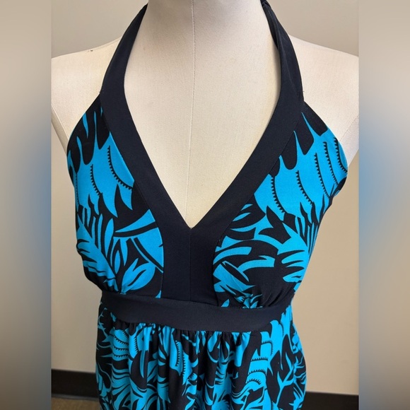 Majora maxi dress Blue & Black floral printed Backless stretchy women's Medium - Picture 3 of 10